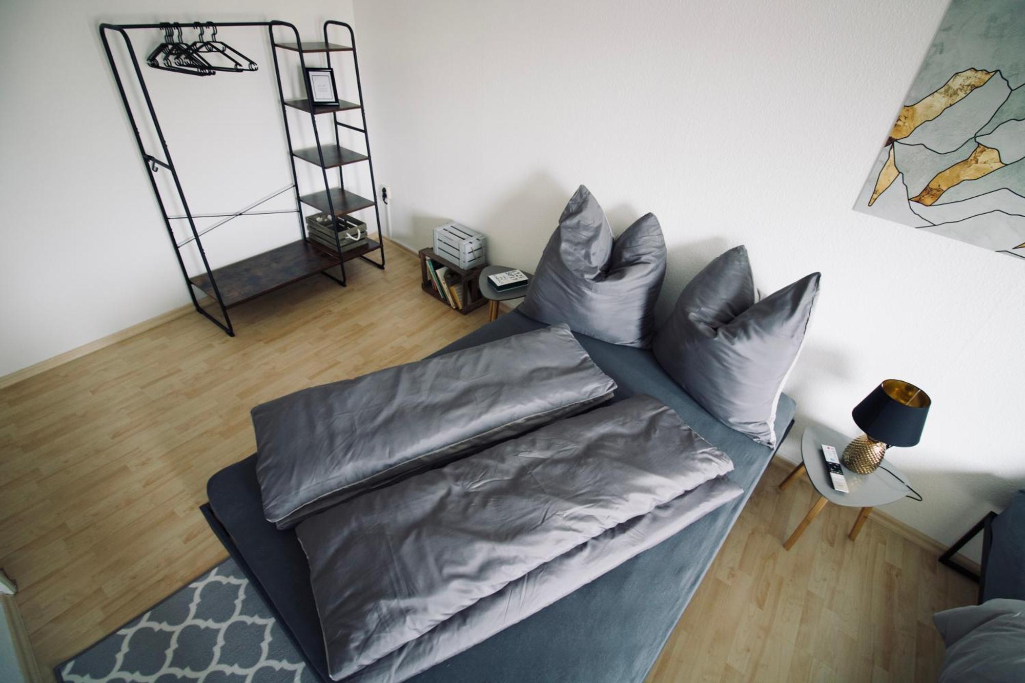 Gemuetliches Innenstadtnest, Zentrale Lage, 88Qm, Kostenfreier Parkplatz, Fuer Bis Zu 6 Personen Cottbus Kültér fotó